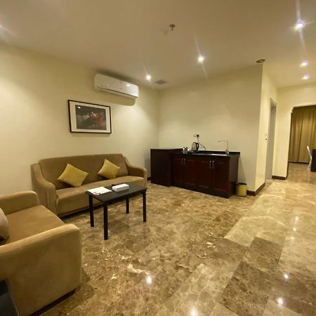 Rollins Hotel Buraidah Eksteriør bilde