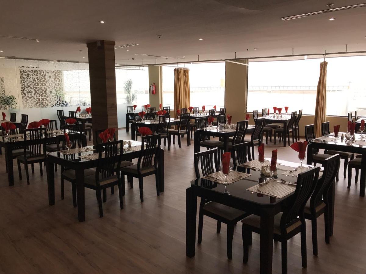 Rollins Hotel Buraidah Eksteriør bilde